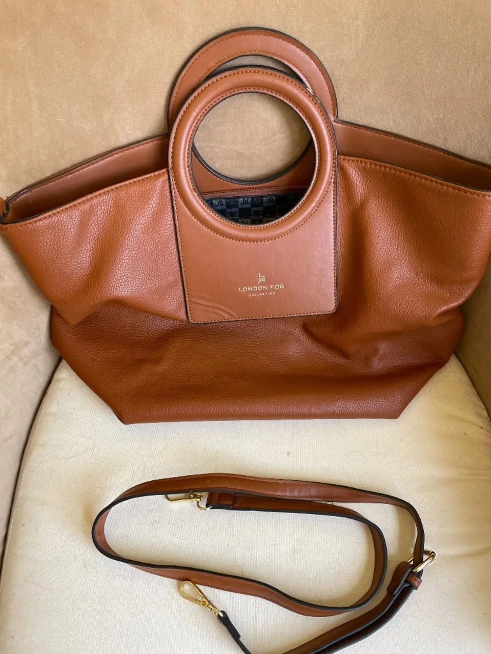 London Fog Collection color caramel